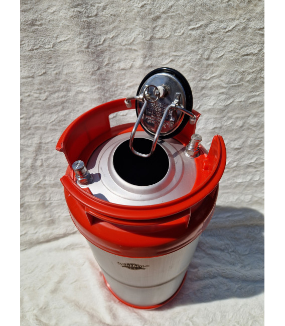 Minikeg 19 L corny keg red cover HDPE